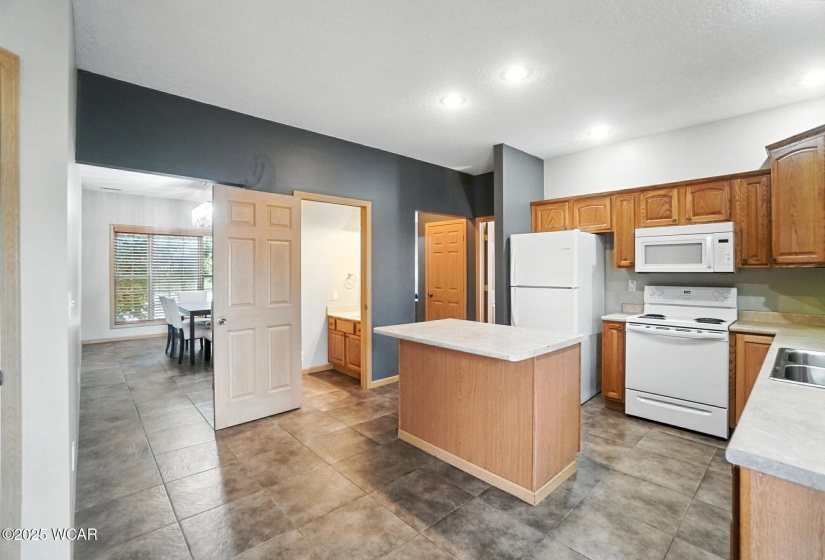 2921 Lilly Drive, Lima, Ohio, 3 Bedrooms Bedrooms, ,2 BathroomsBathrooms,Residential Lease,For Rent,Lilly,307415