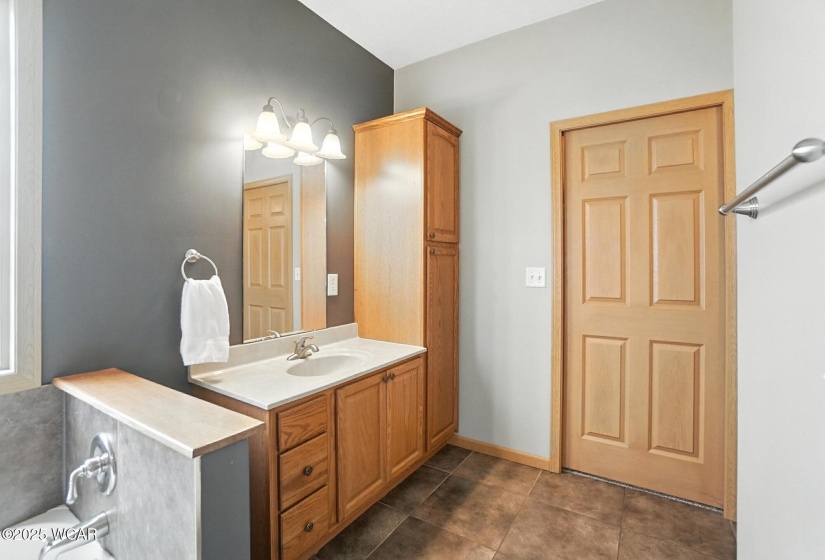 2921 Lilly Drive, Lima, Ohio, 3 Bedrooms Bedrooms, ,2 BathroomsBathrooms,Residential Lease,For Rent,Lilly,307415