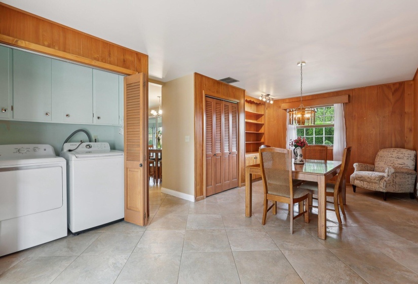 19-web-or-mls-Hickory Dr-1706-019