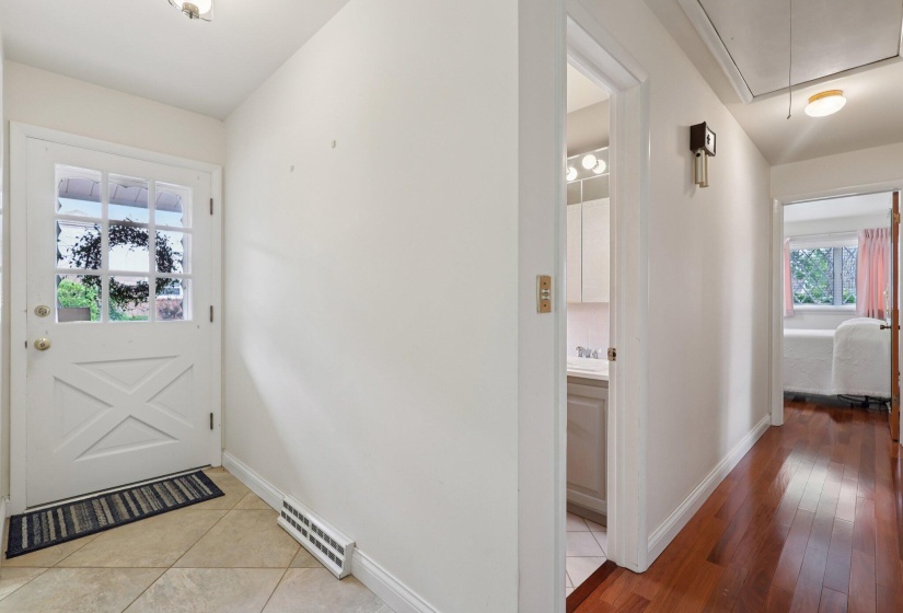 10-web-or-mls-Hickory Dr-1706-010