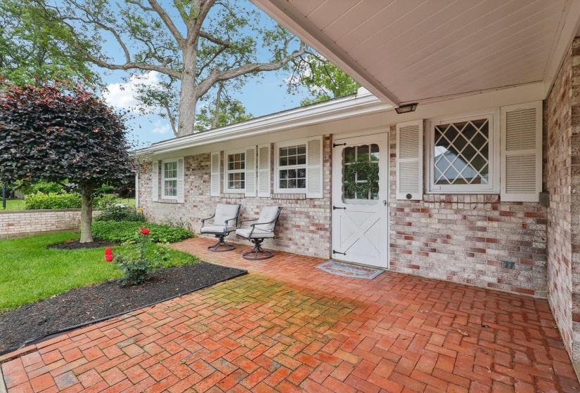 3-web-or-mls-Hickory Dr-1706-003