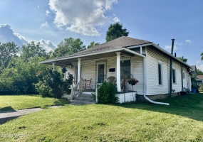 702 Vine Street, Lima, Ohio, 2 Bedrooms Bedrooms, ,1 BathroomBathrooms,Residential,For Sale,Vine,307417