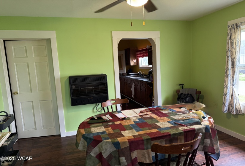 702 Vine Street, Lima, Ohio, 2 Bedrooms Bedrooms, ,1 BathroomBathrooms,Residential,For Sale,Vine,307417