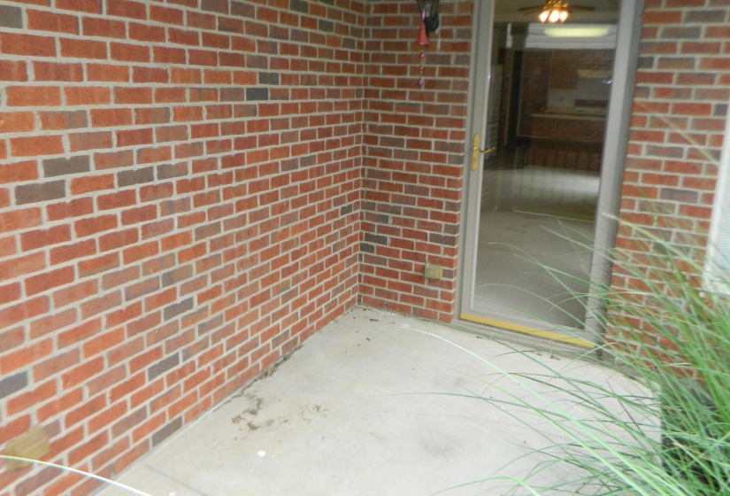 COVERED BACK PORCH