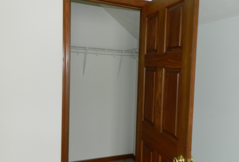 CLOSET 2ND FLOOR