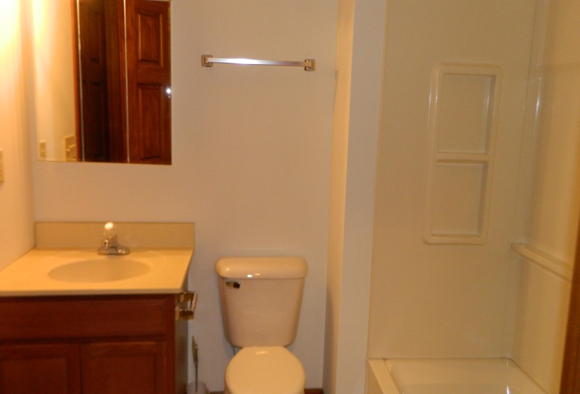 2ND FLOOR BATH