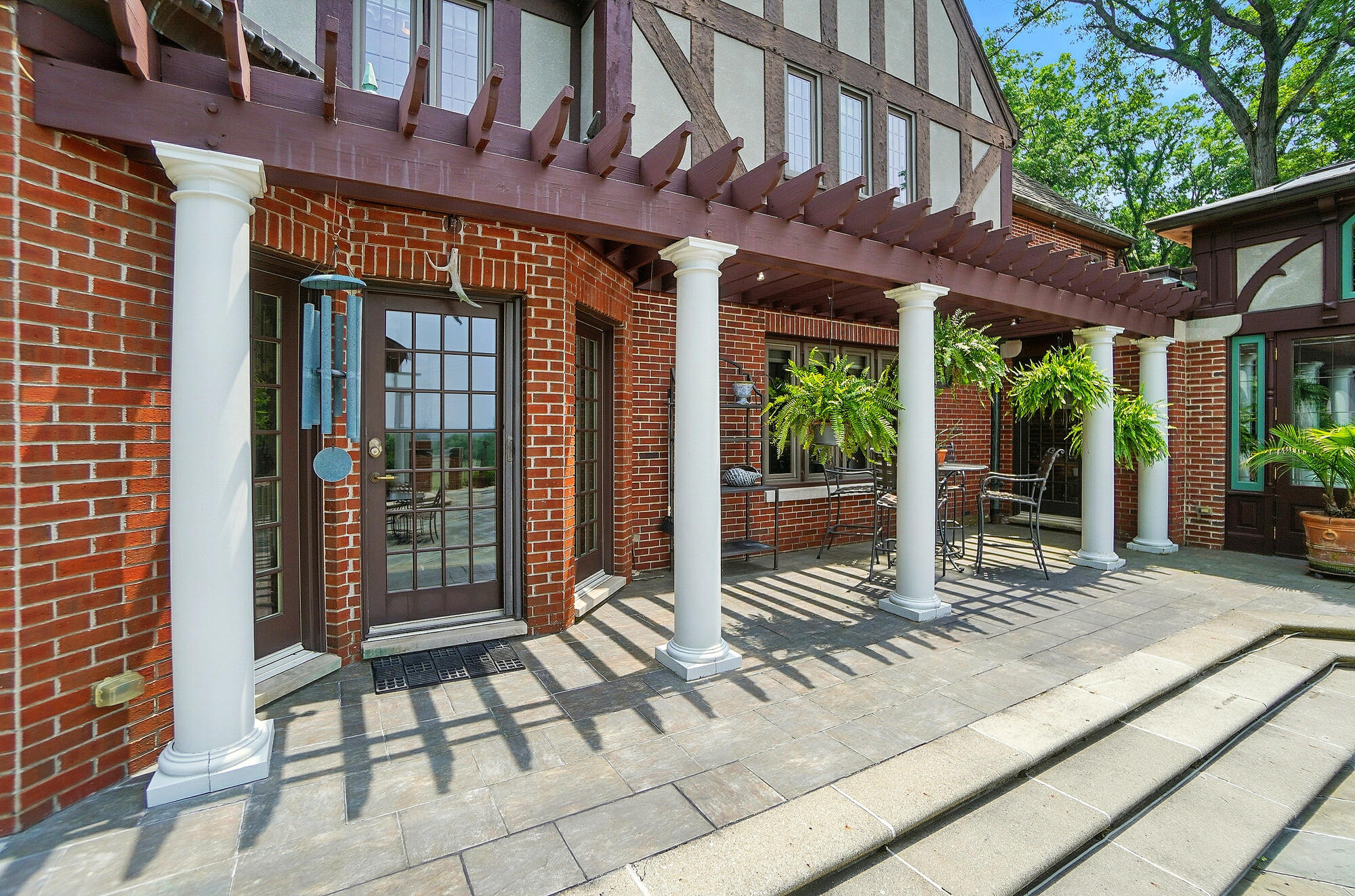 2475 Signal Hill Road, Springfield, Ohio 45504
