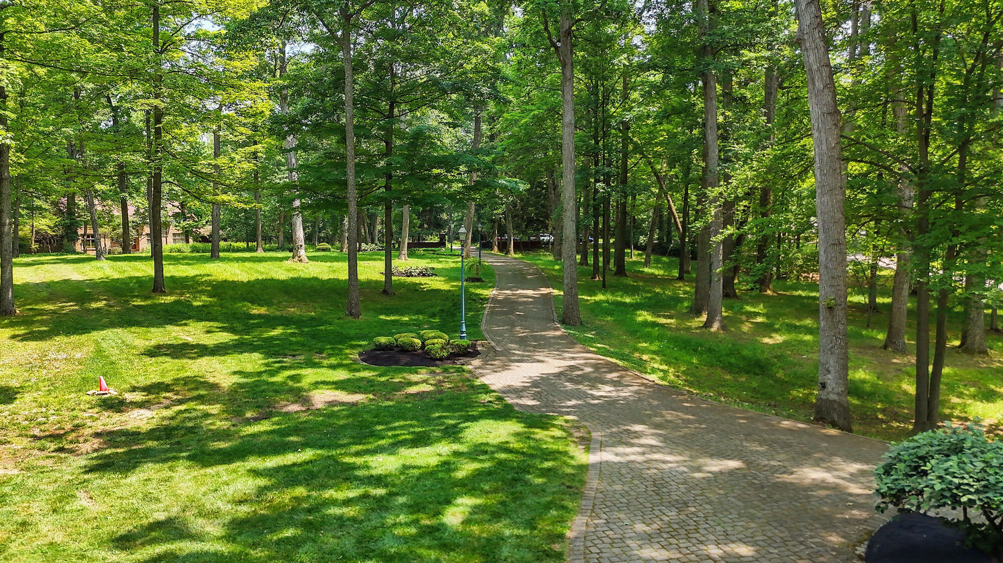 2475 Signal Hill Road, Springfield, Ohio 45504