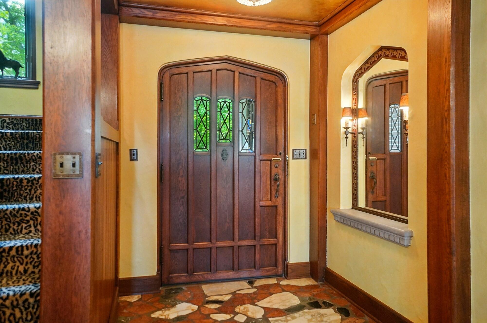 2475 Signal Hill Road, Springfield, Ohio 45504