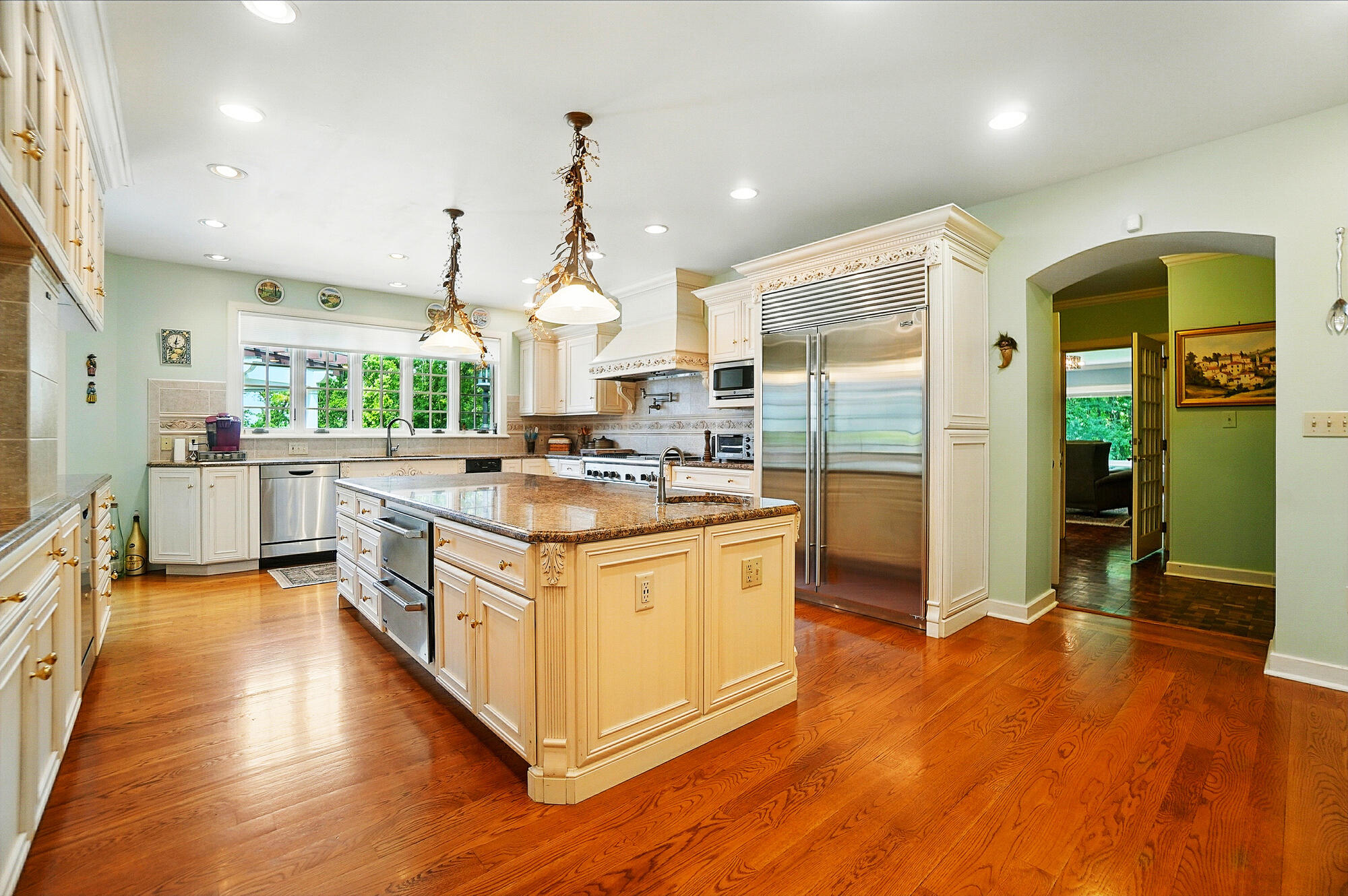 2475 Signal Hill Road, Springfield, Ohio 45504