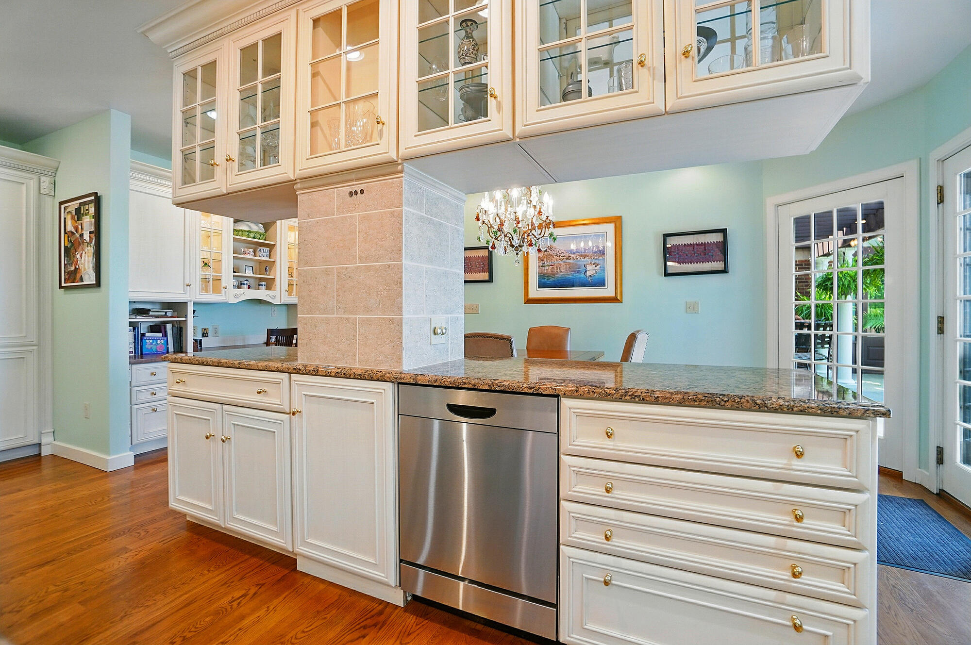 2475 Signal Hill Road, Springfield, Ohio 45504