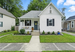 634 Cherry Street, Findlay, Ohio, 3 Bedrooms Bedrooms, ,1 BathroomBathrooms,Residential,For Sale,Cherry,307420