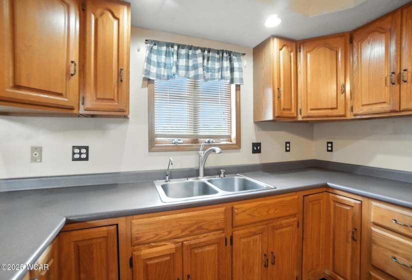 8041 Oldtown Road, Celina, Ohio, 3 Bedrooms Bedrooms, ,2 BathroomsBathrooms,Residential,For Sale,Oldtown,307421