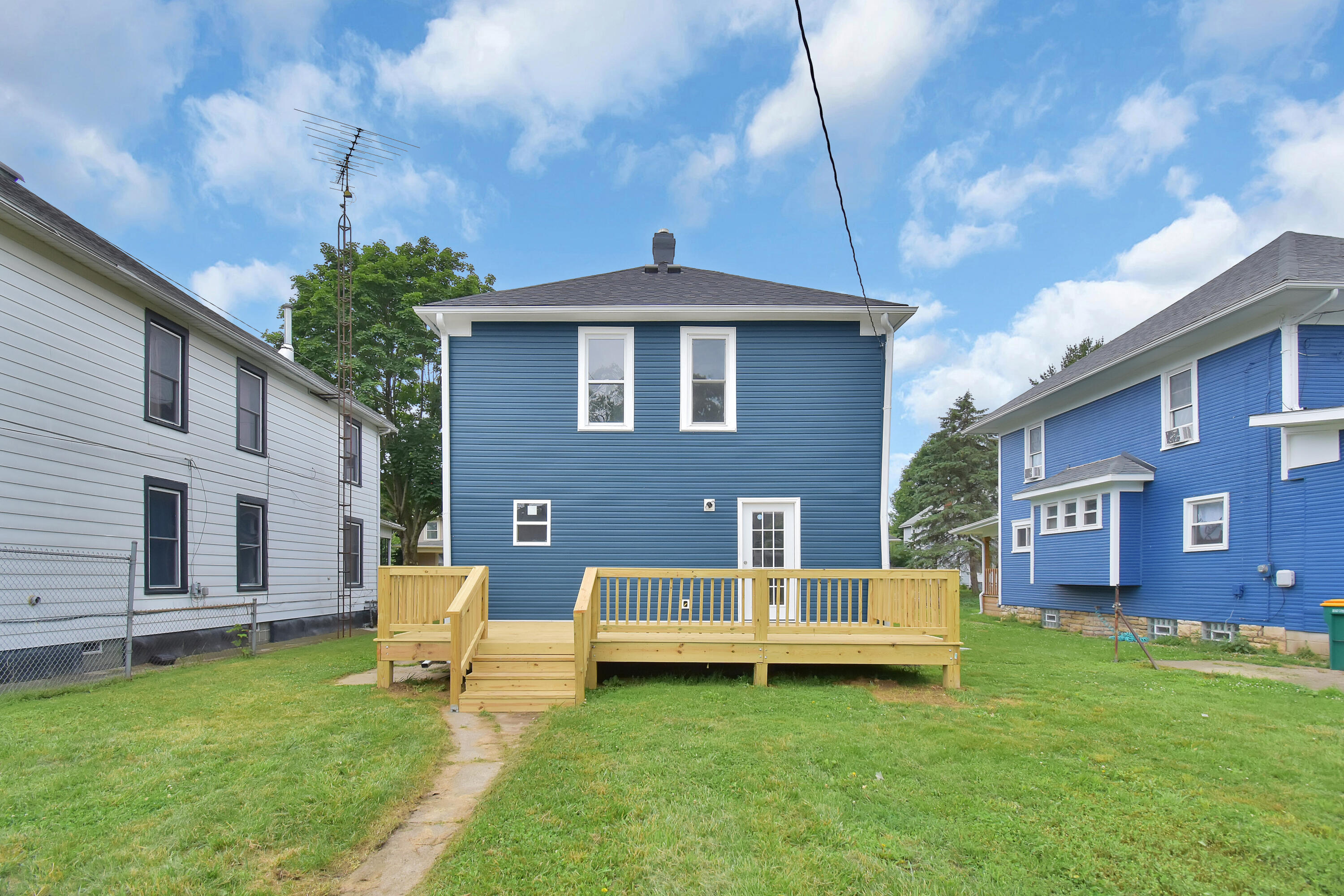1414 Woodward, Springfield, Ohio 45506