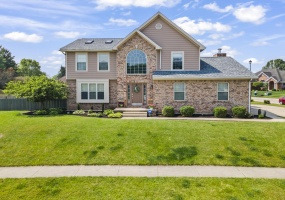 1 Kestrel Court, Piqua, Ohio 45356, 4 Bedrooms Bedrooms, ,2 BathroomsBathrooms,Residential,For Sale,Kestrel,1039466