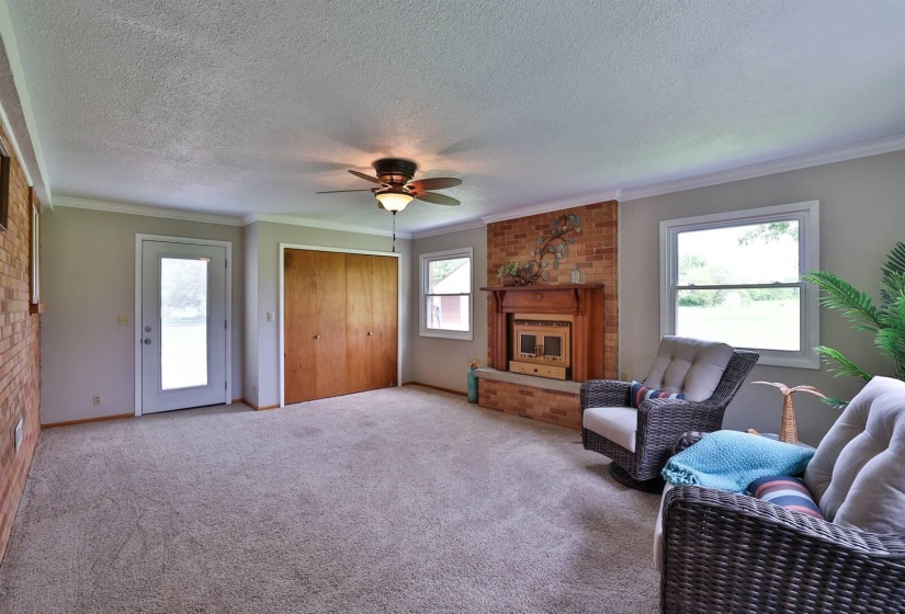 010-Family-Room