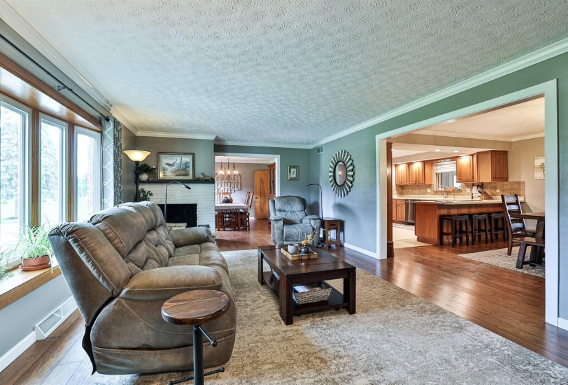006-Living-Room