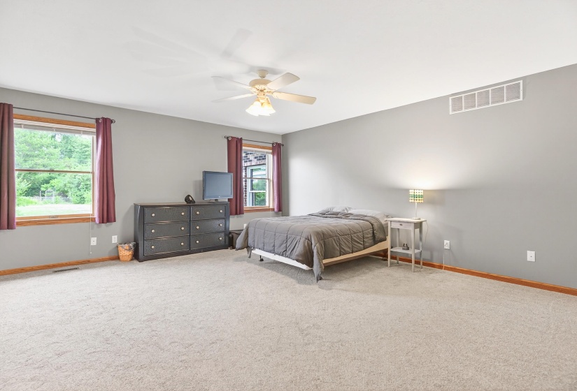 819 Lori Ct. Sidney -14