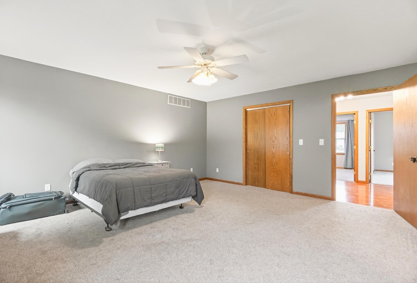 819 Lori Ct. Sidney -16