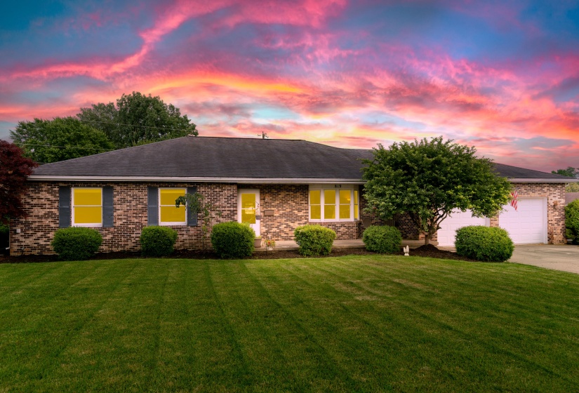 819 Lori Ct. Sidney -1