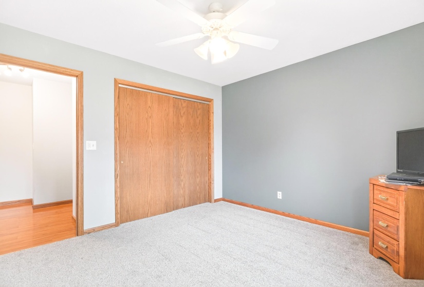 819 Lori Ct. Sidney -21