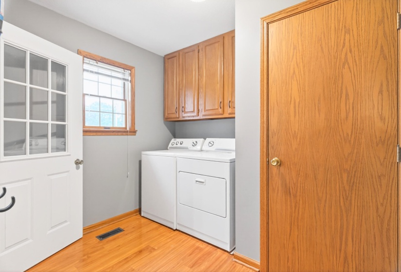 819 Lori Ct. Sidney -26