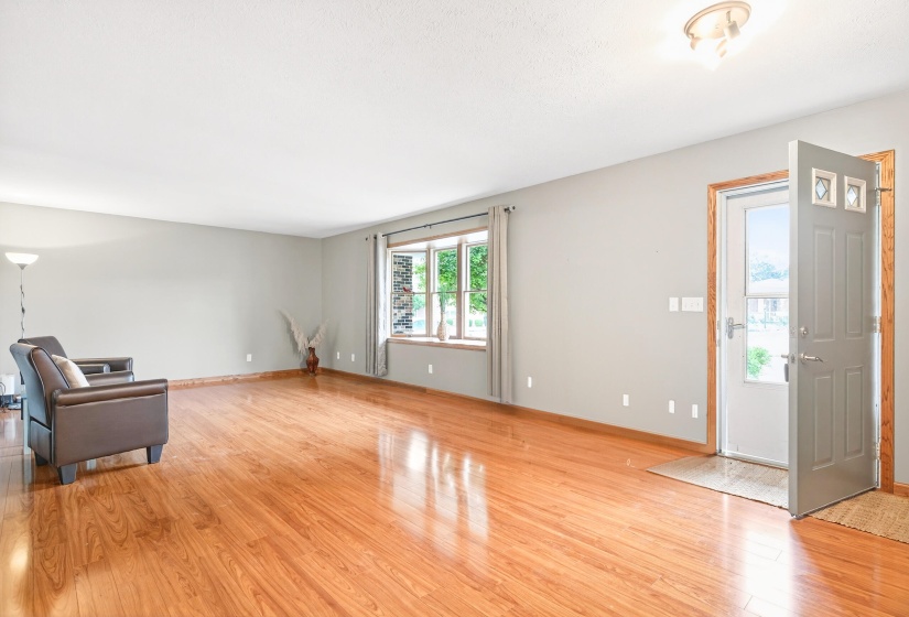 819 Lori Ct. Sidney -5