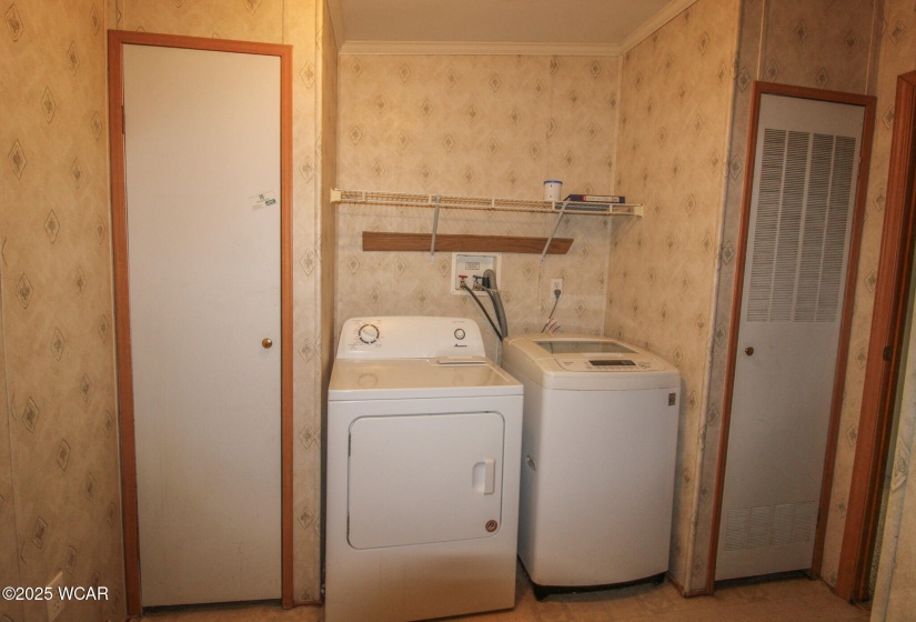 868 Napoleon Road, Lima, Ohio, 4 Bedrooms Bedrooms, ,3 BathroomsBathrooms,Residential,For Sale,Napoleon,306495