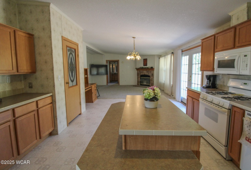 868 Napoleon Road, Lima, Ohio, 4 Bedrooms Bedrooms, ,3 BathroomsBathrooms,Residential,For Sale,Napoleon,306495