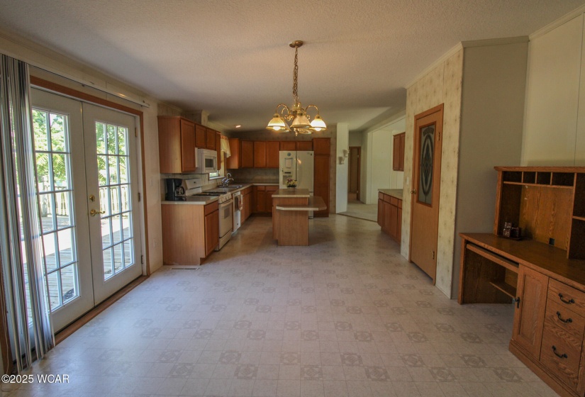 868 Napoleon Road, Lima, Ohio, 4 Bedrooms Bedrooms, ,3 BathroomsBathrooms,Residential,For Sale,Napoleon,306495