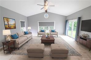 730 Beechwood Drive, Tipp City, Ohio 45371