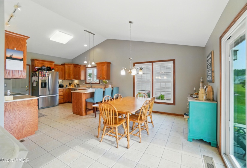 1810 Rosewood Drive, Wapakoneta, Ohio, 3 Bedrooms Bedrooms, ,2 BathroomsBathrooms,Residential,For Sale,Rosewood,307375
