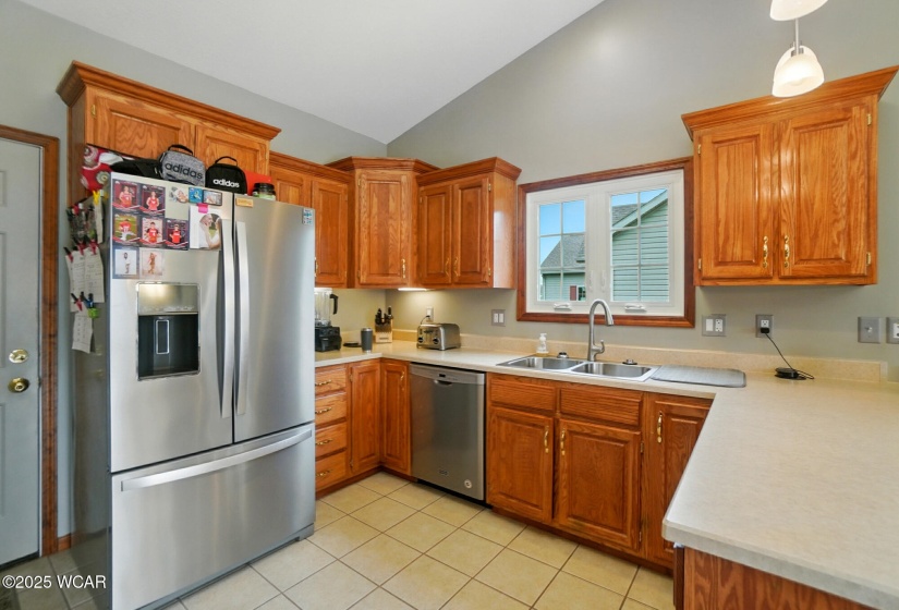 1810 Rosewood Drive, Wapakoneta, Ohio, 3 Bedrooms Bedrooms, ,2 BathroomsBathrooms,Residential,For Sale,Rosewood,307375