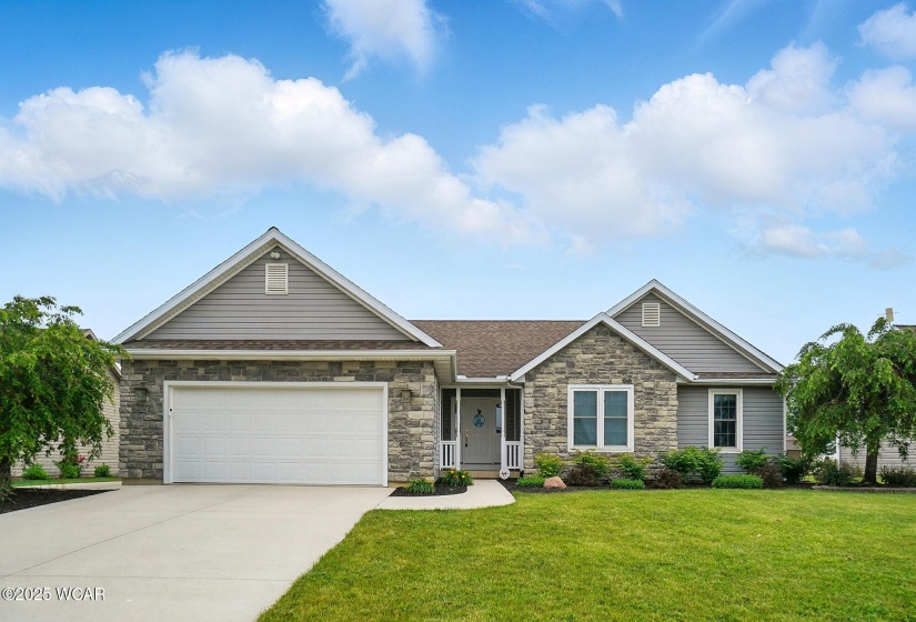 1810 Rosewood Drive, Wapakoneta, Ohio, 3 Bedrooms Bedrooms, ,2 BathroomsBathrooms,Residential,For Sale,Rosewood,307375