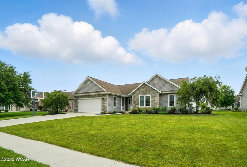 1810 Rosewood Drive, Wapakoneta, Ohio, 3 Bedrooms Bedrooms, ,2 BathroomsBathrooms,Residential,For Sale,Rosewood,307375