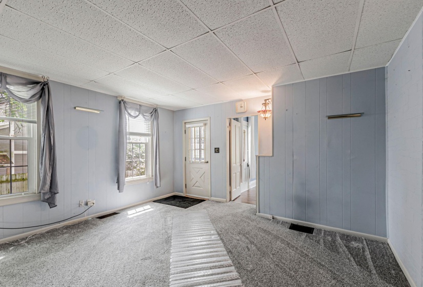 7-web-or-mls-2529-lagonda-ave