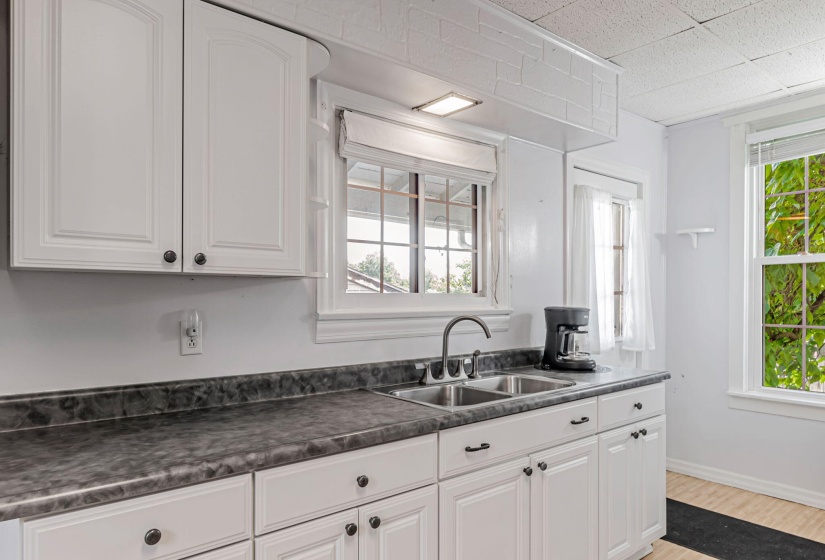 13-web-or-mls-2529-lagonda-ave