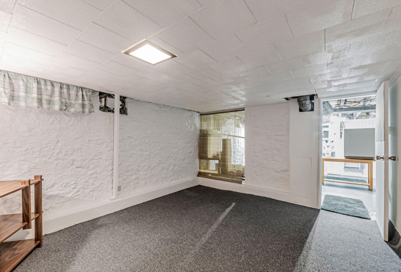 16-web-or-mls-2529-lagonda-ave