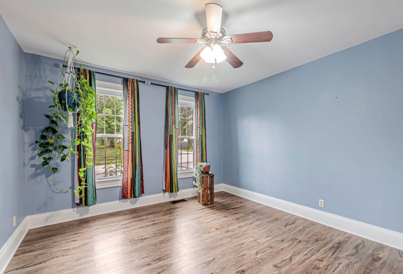17-web-or-mls-2529-lagonda-ave