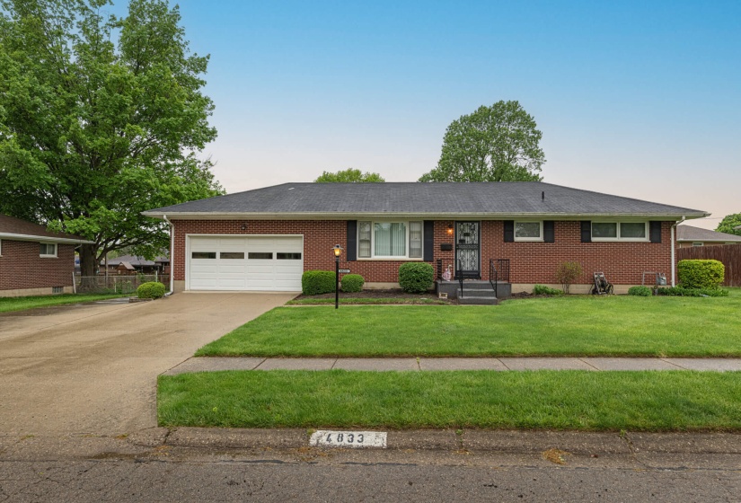 4833 Mesa-30