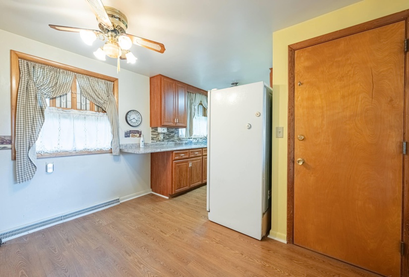 4833 Mesa-6