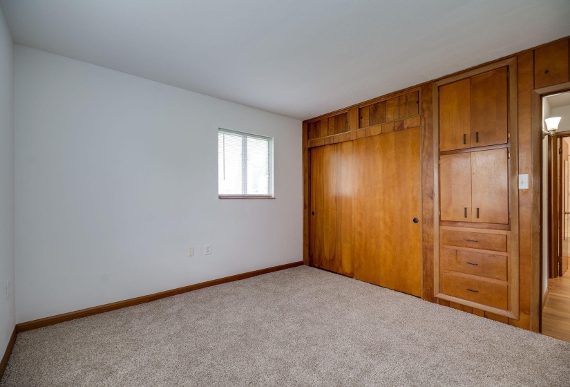 19-web-or-mls-105-middle-st