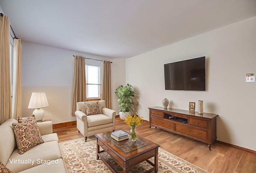 10-web-or-mls-105-middle-st