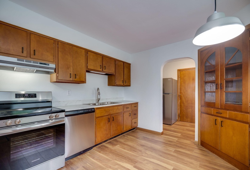 13-web-or-mls-105-middle-st