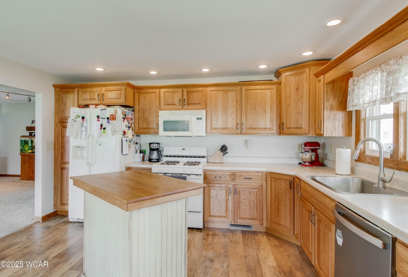 5221 State Route 29, Celina, Ohio, 4 Bedrooms Bedrooms, ,2 BathroomsBathrooms,Residential,For Sale,State Route 29,307433