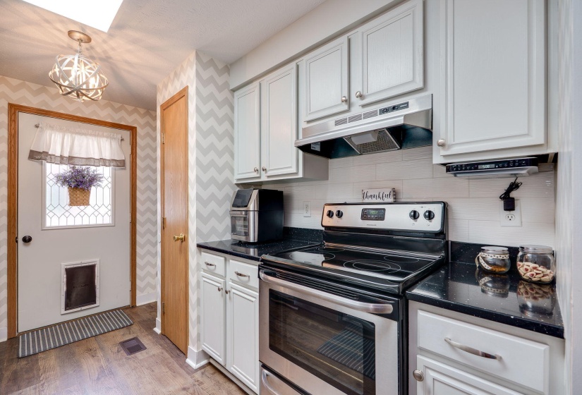 14-web-or-mls-4212-midfield-st