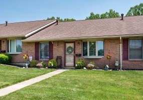 4212 Midfield Street, Springfield, Ohio 45503, 2 Bedrooms Bedrooms, ,1 BathroomBathrooms,Residential,For Sale,Midfield,1039502