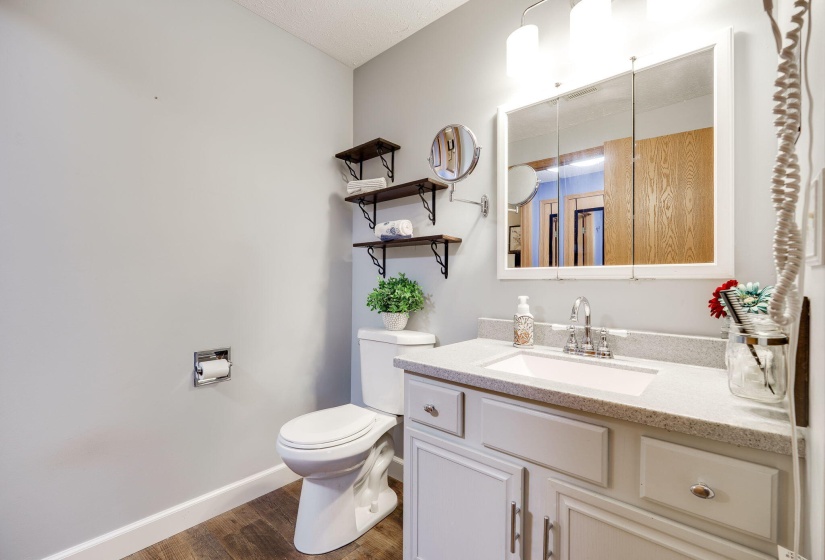 26-web-or-mls-4212-midfield-st