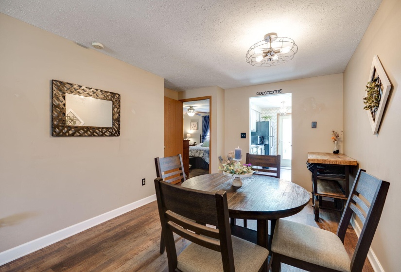 9-web-or-mls-4212-midfield-st