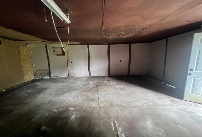 Garage/Outbuilding Downstairs